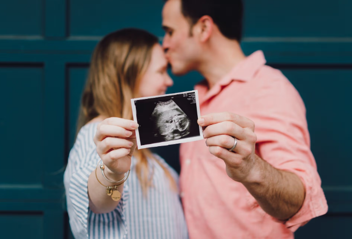 pregnant while on HRT